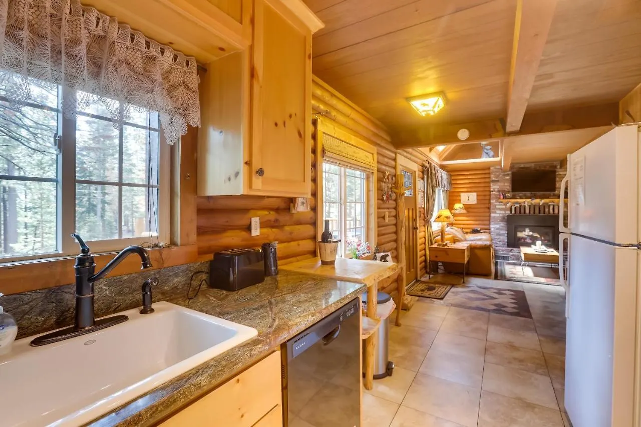 Holiday home Smokeys Den South Lake Tahoe Cabin With Hot Tub! United States