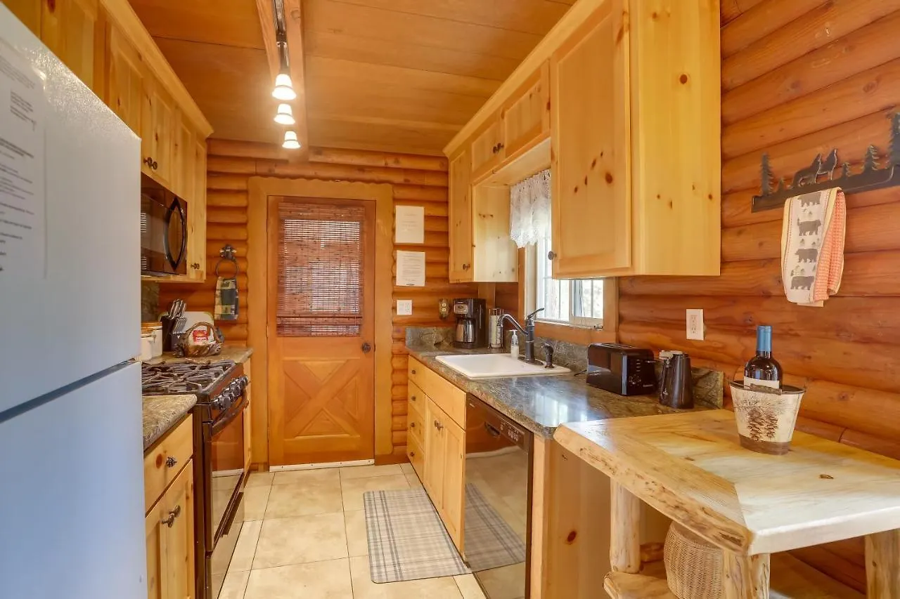 Smokeys Den South Lake Tahoe Cabin With Hot Tub! United States